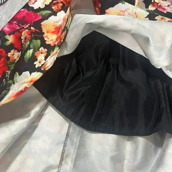 Women’s retro inspired cottage core floral Aline dress - Picture 10 of 13